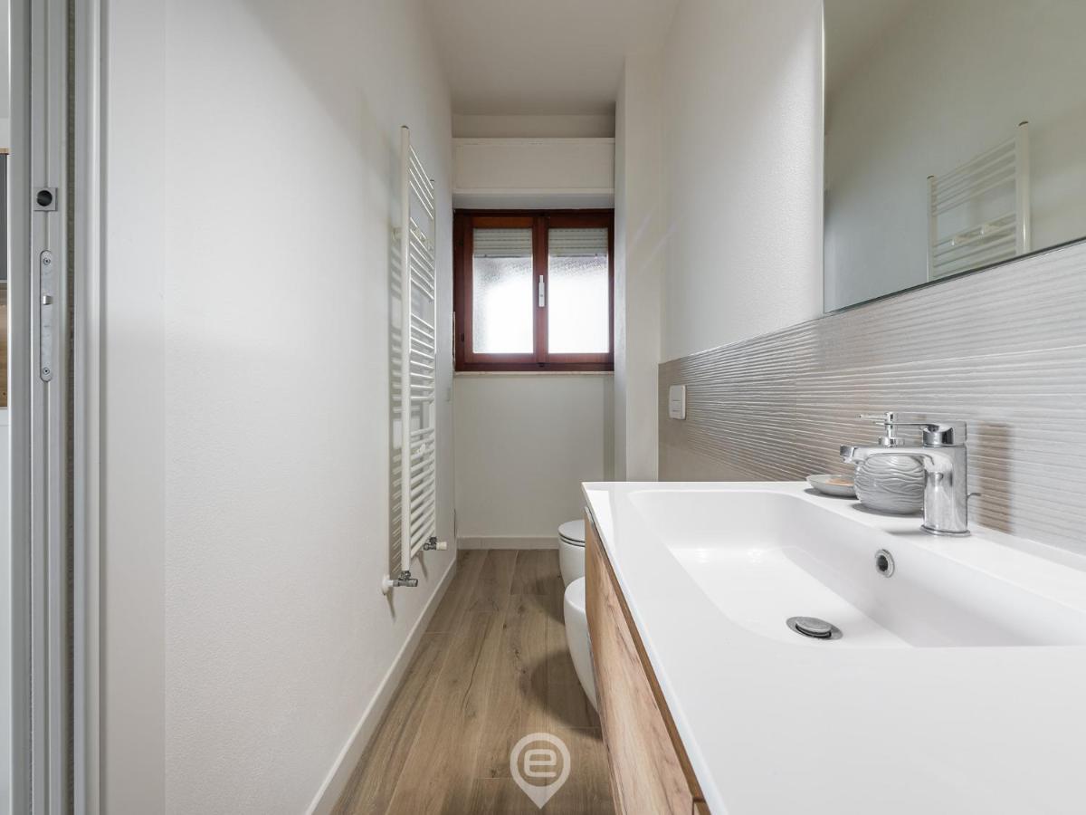 Giulia'S House Apartment Ористано Екстериор снимка