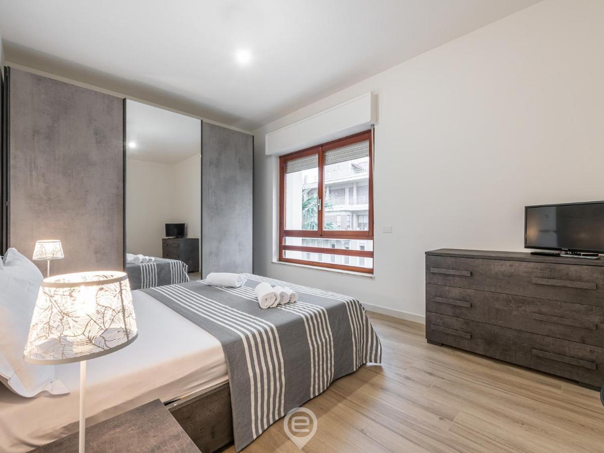 Giulia'S House Apartment Ористано Екстериор снимка